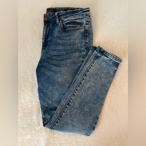 Judy Blue Women’s Skinny Jeans Size 11/30 Style #J888158